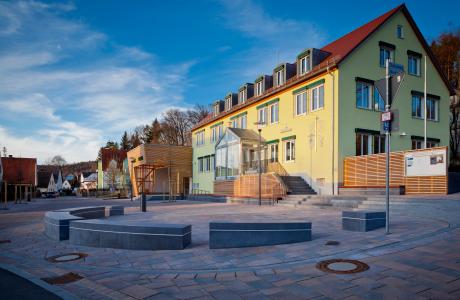 Marktplatz und Rathausumfeld Welden 